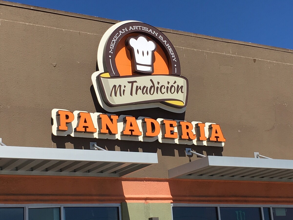 Mi Tradición Bakery Prepares New Store and Relocation