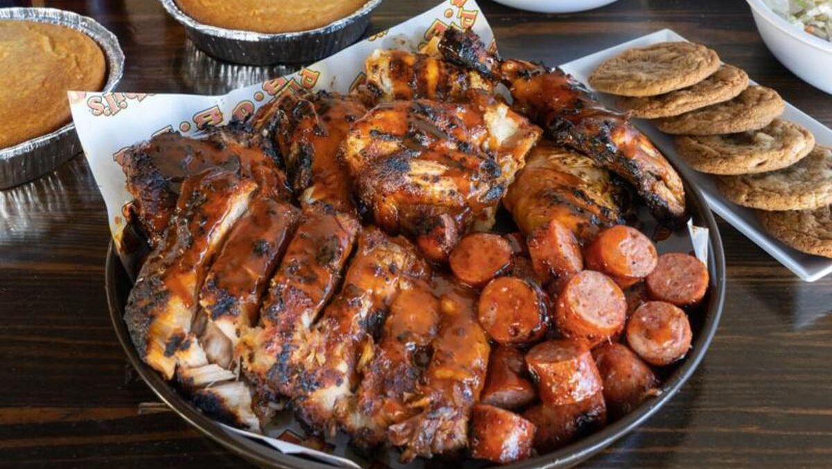 Phil’s BBQ Planning First Arizona Location in Chandler