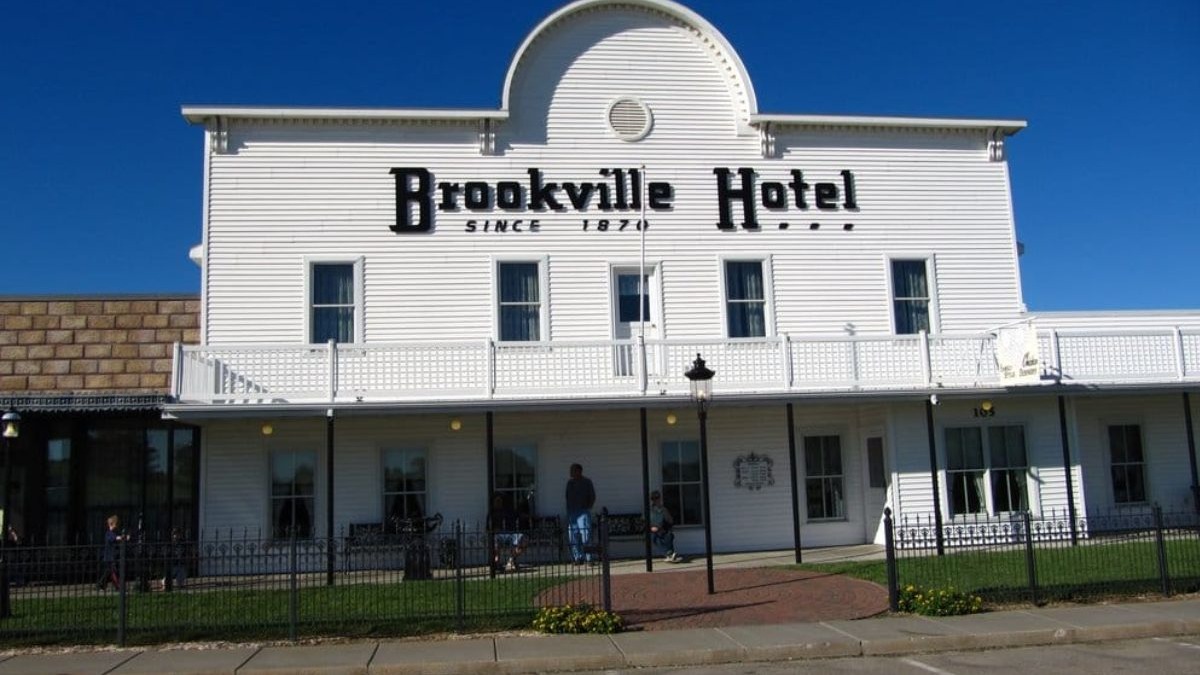 Front view of the Brookville Hotel, later renamed as Legacy Kansas