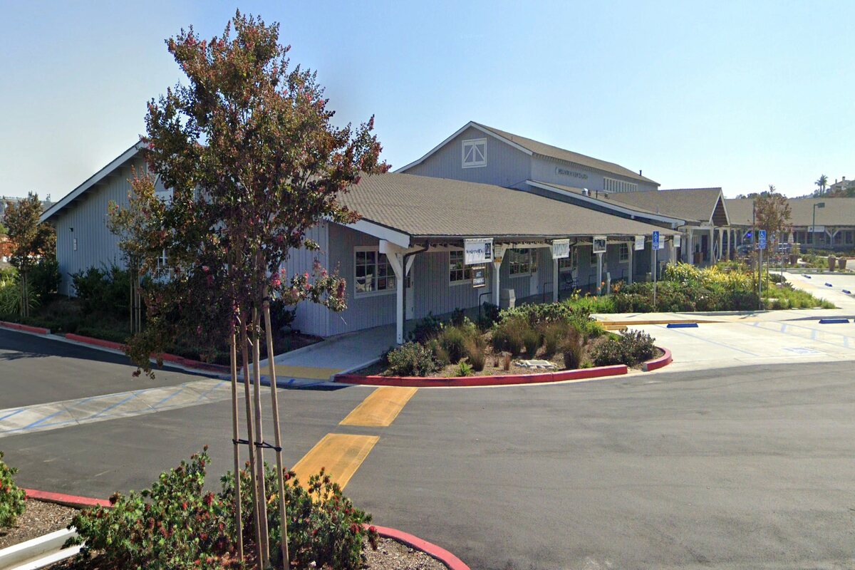 Wade’s Coffee House Coming To Orange County In The Fall
