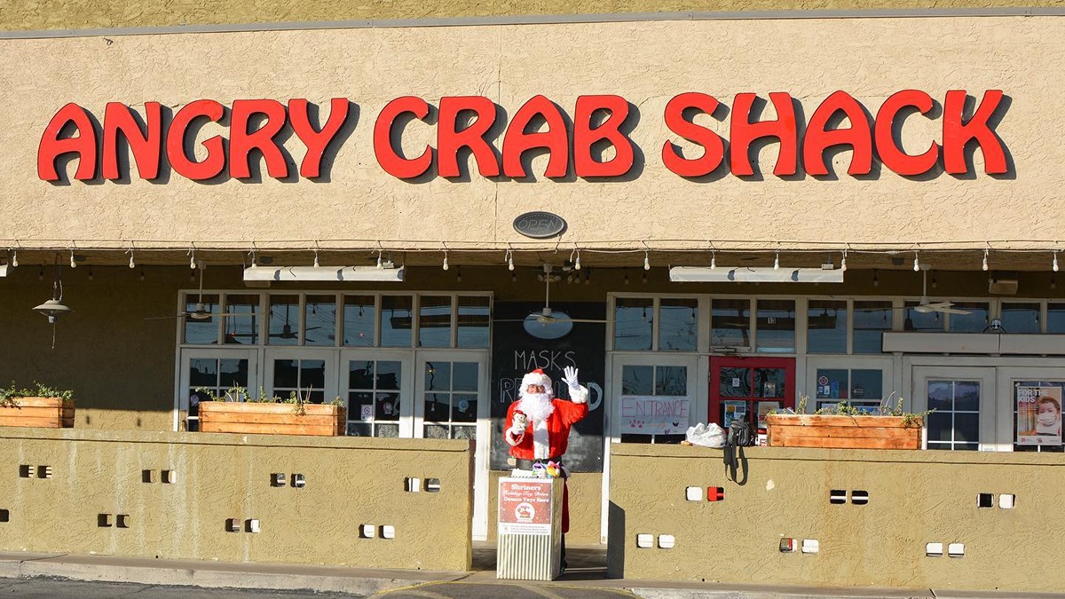 Angry Crab Shack to open new location.