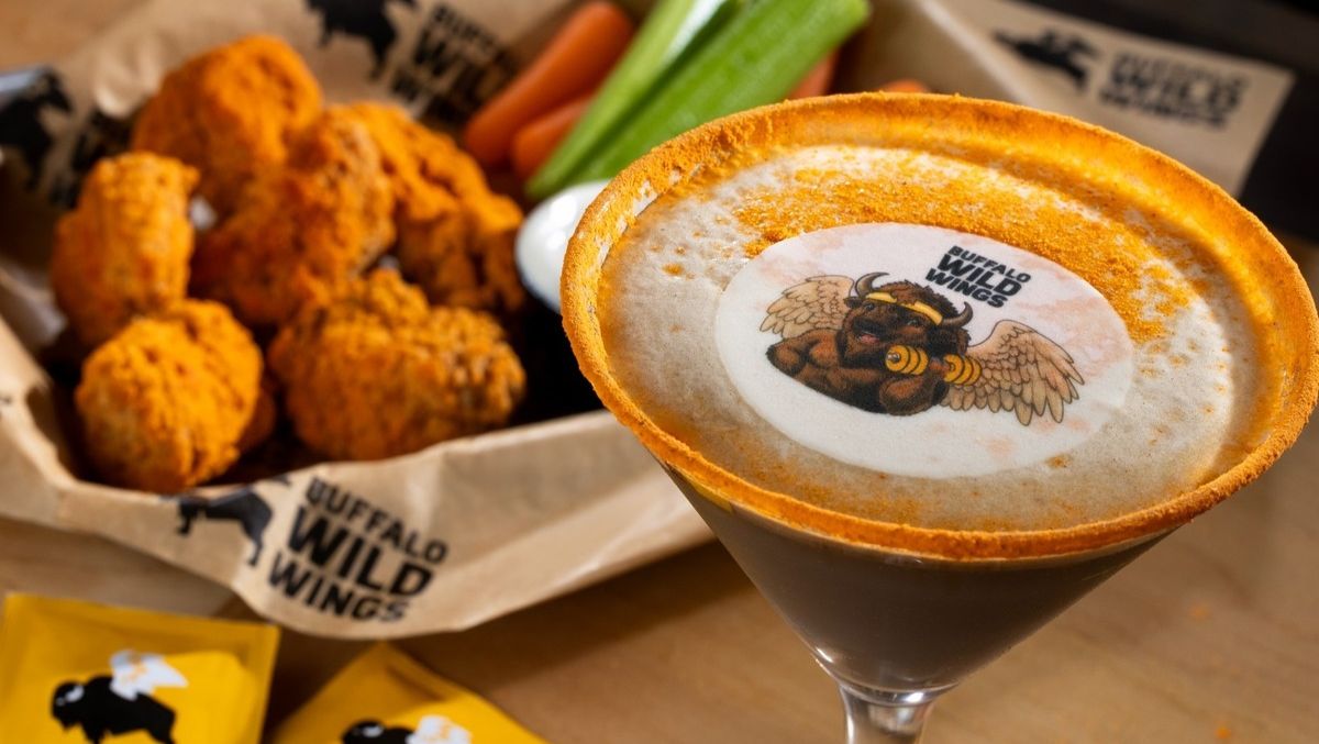 Buffalo Wild Wings in Lincoln Park Moving, New Takeout Location Planned