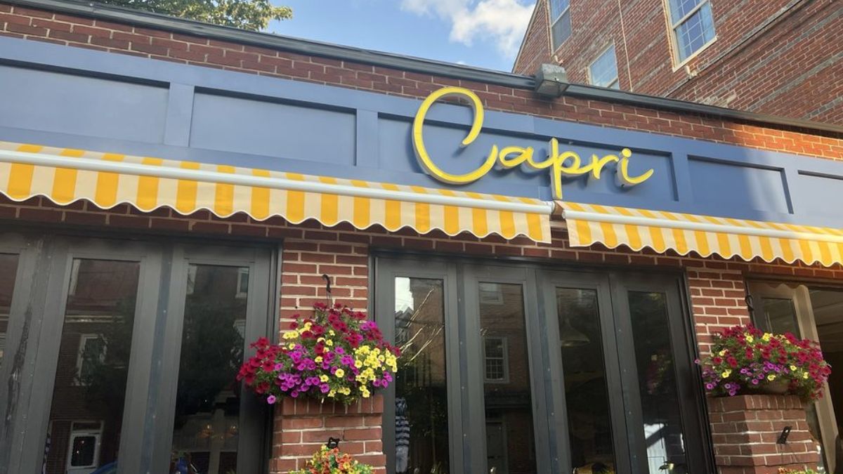 Capri restaurant in Philadelphia storefront image