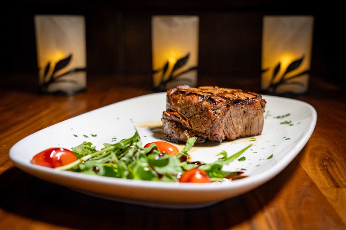 Dekalb’s Ellwood Steak and Fish House Proposed for Downtown Oswego