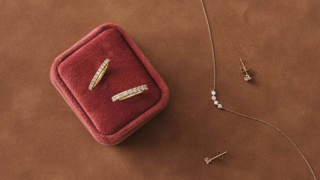 gorjana has opened its second store in Nevada.