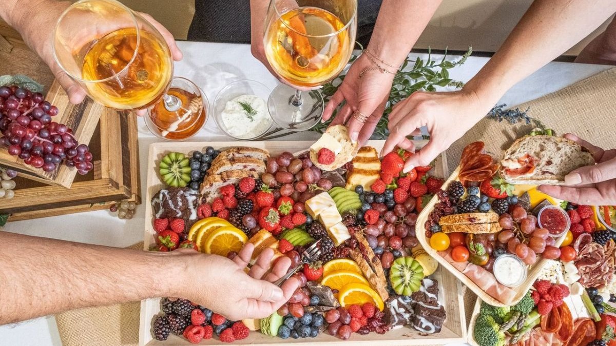 Graze Craze has brought interesting concepts for its charcuterie boards (Graze Craze)
