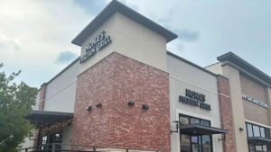 Nona’s Italian Grill storefront image