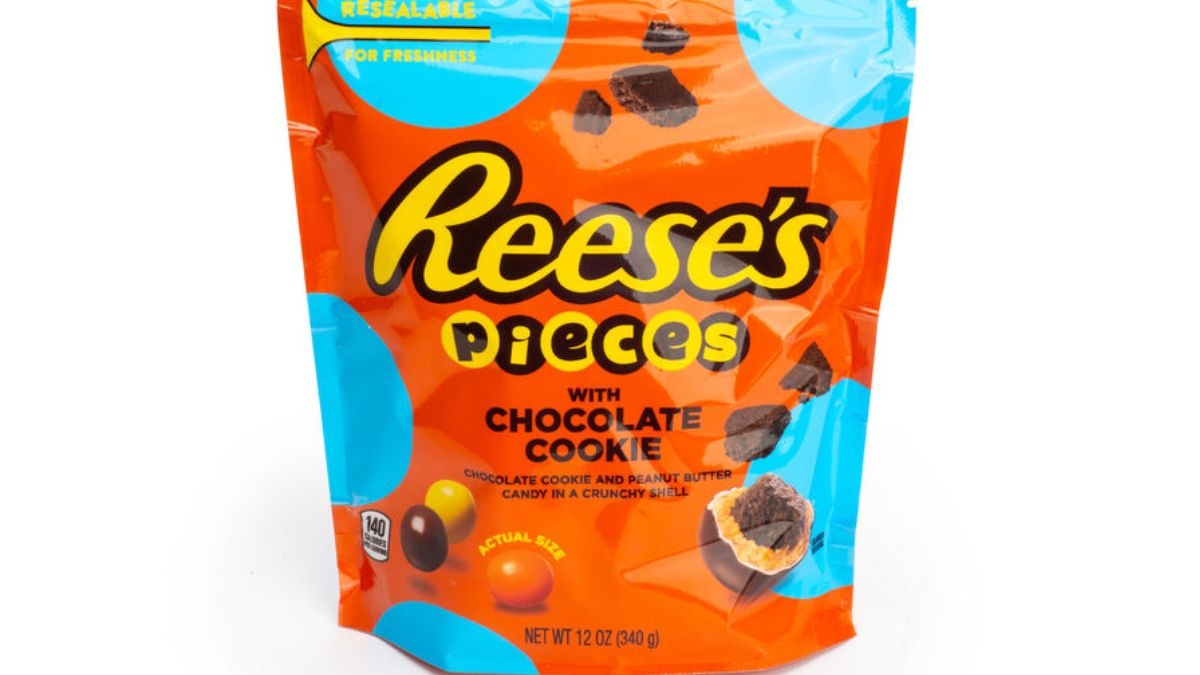 After years of being available in Canada, Reese’s Pieces Chocolate Cookie candy is expected to make its way to U.S. shelves.
