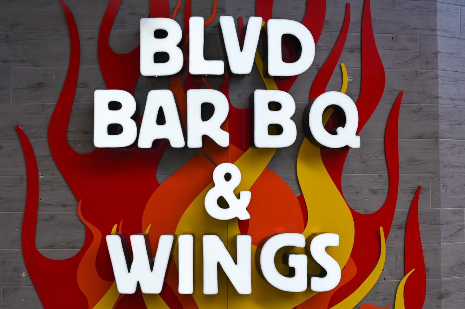 Blvd Bar BQ and Wings is Expanding!