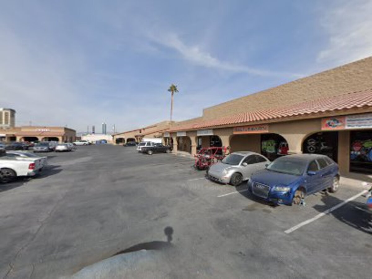 Almi's Kitchen to Open in Arville Plaza