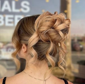 Blo Blow Dry Bar preparing new salon opening in New Braunfels.