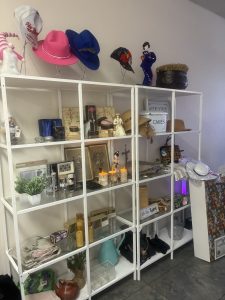 Elizabeth Decor and the Lucky Cat, a New Retail Concept, to Open in Huntridge