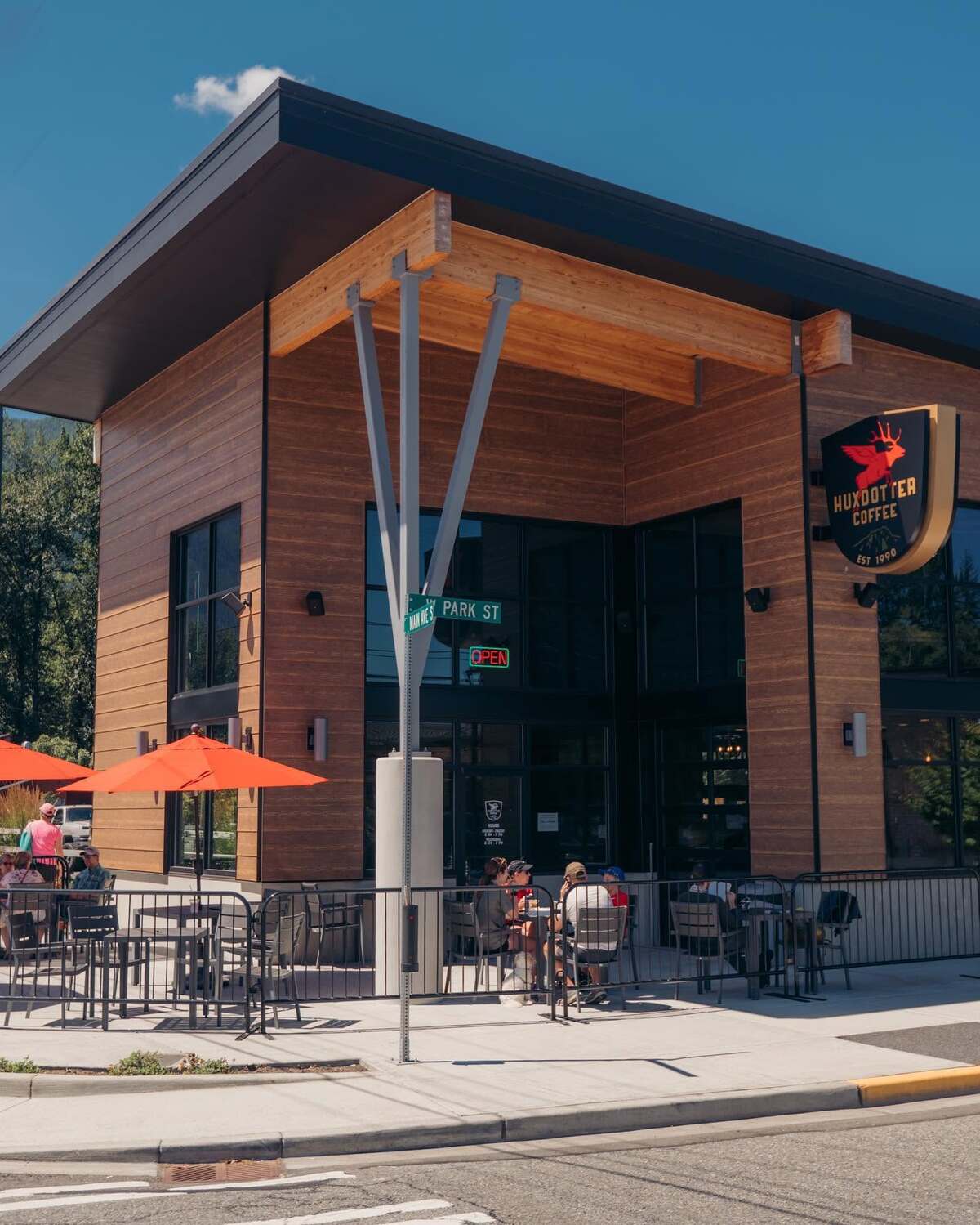 Huxdotter Coffee Adding Black Diamond and Sumner Locations