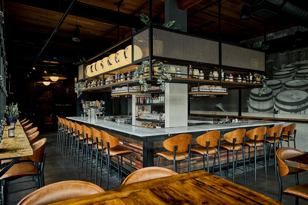 Bluebird Distilling