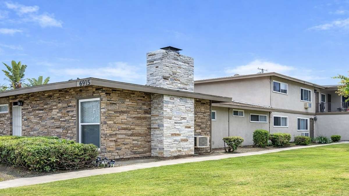 The Bascom Groups buys Castlewood Park Apartments in Buena Park.