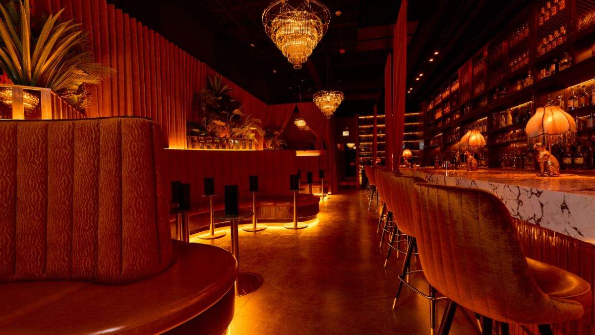 Inside Drama Club in Chicago (Dave Rentauskas)