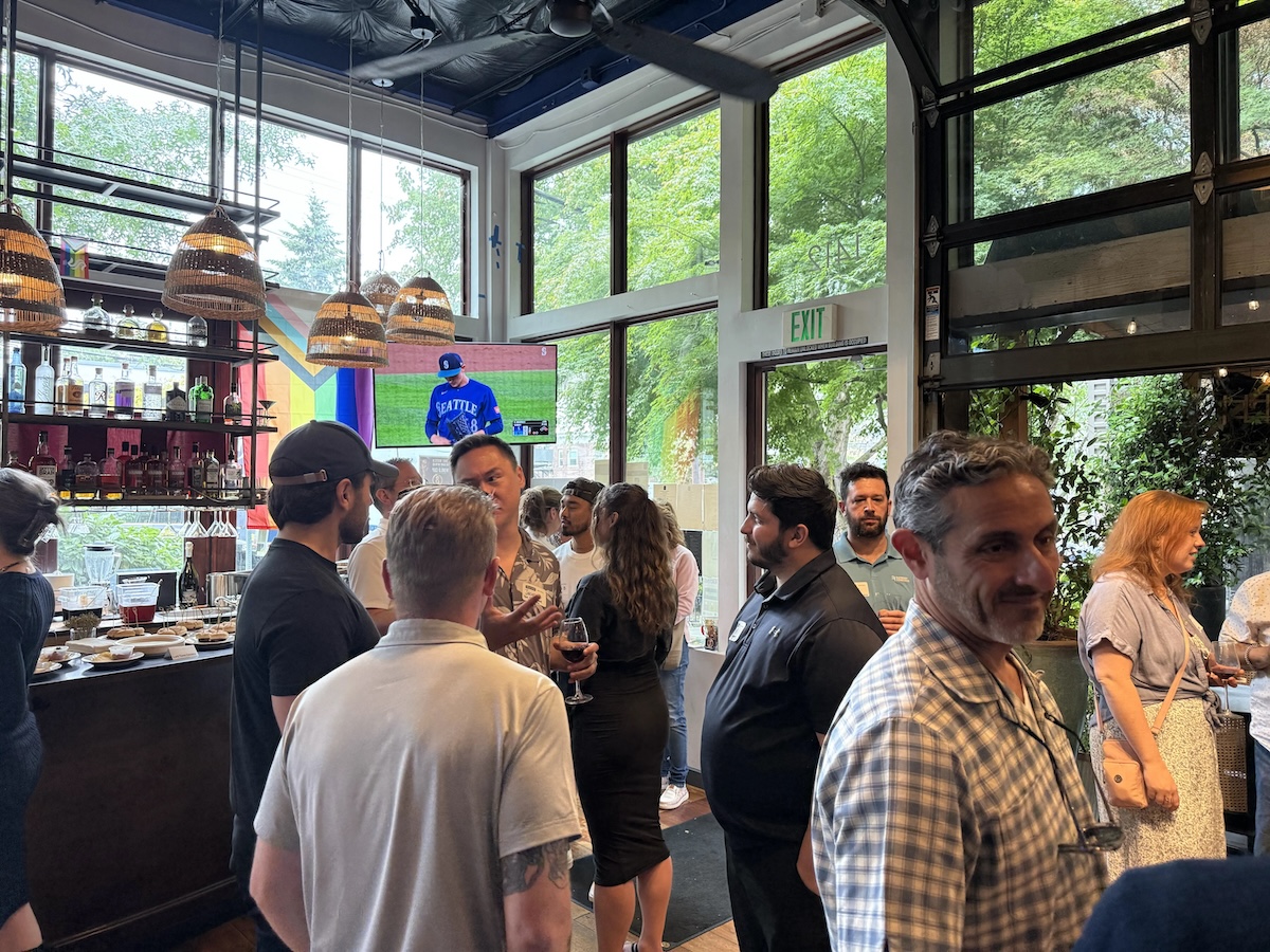 Seattle’s What Now Accelerate Event, Hosted by 8 Ping Yang, Offers Networking Opportunity