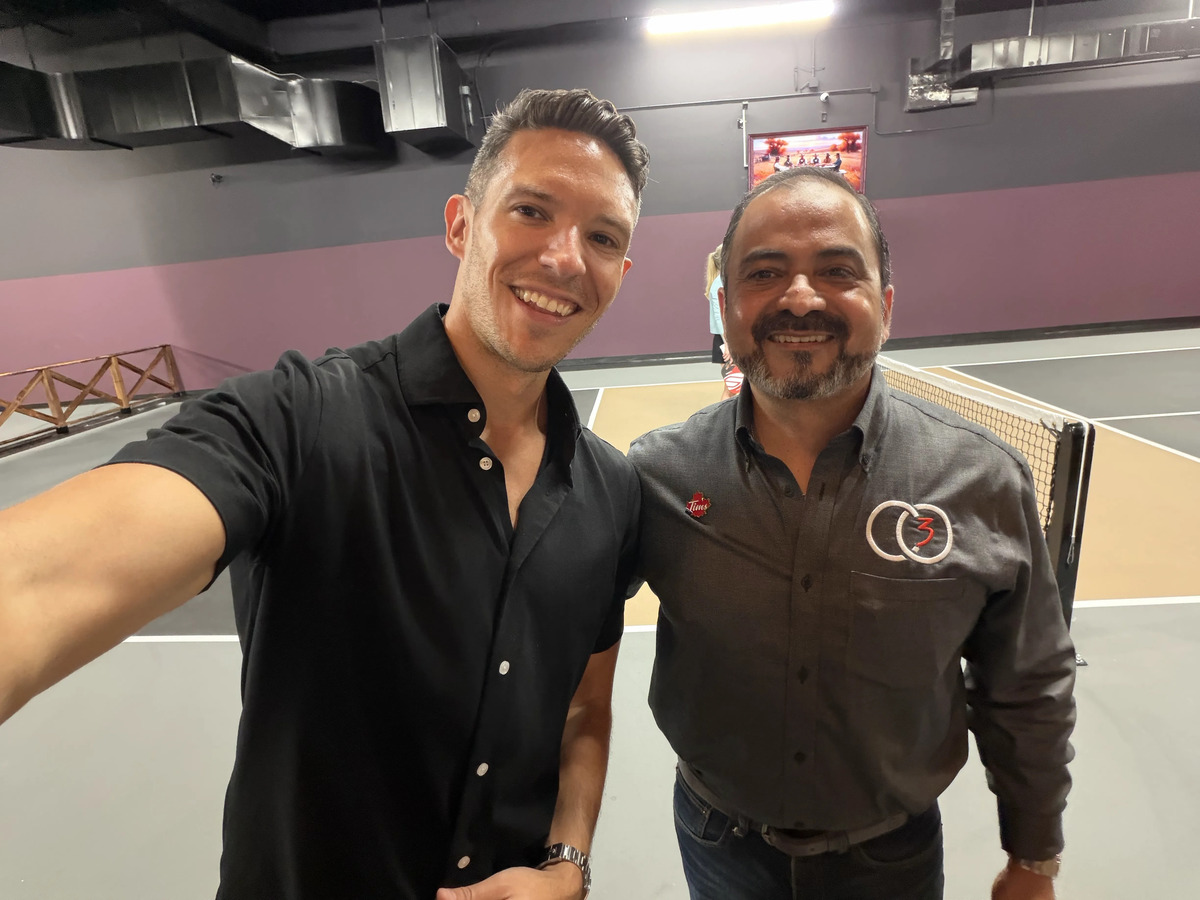 San Antonio Restaurant Leaders Connect at What Now Accelerate Networking Event