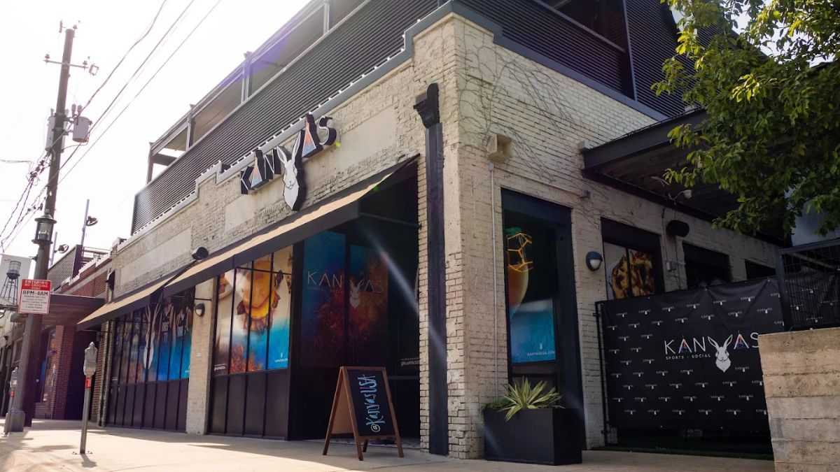 Kanvas lounge and dining restaurant image
