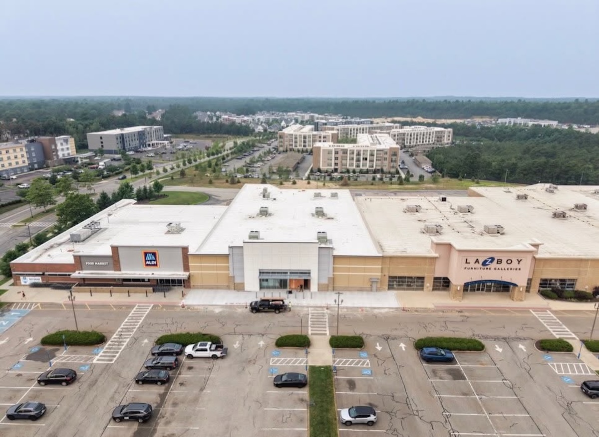 Nordstrom Rack Bringing Discount Designer Finds to Plymouth's Colony Place