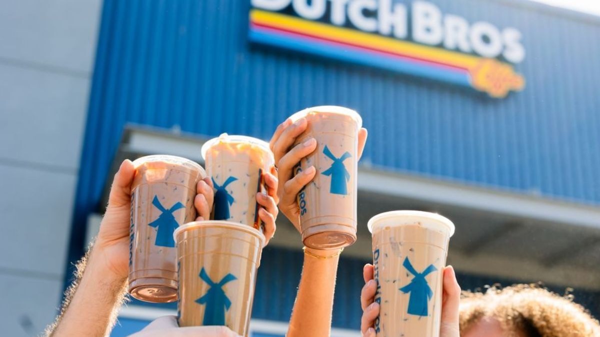 Dutch Bros brings three new drinks inspired by outer space.