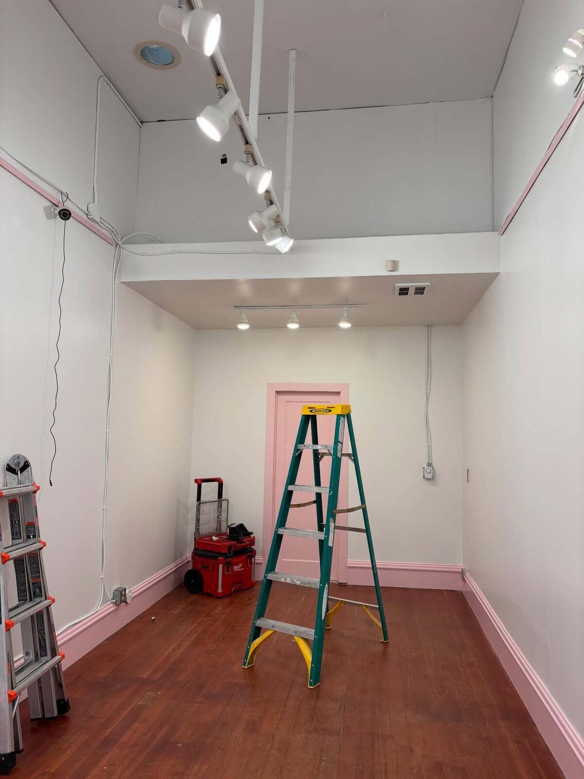 Hazy Vintage Opening First Storefront in Seattle's University District