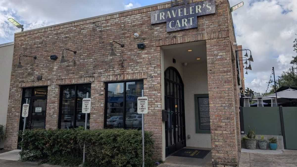 Traveler’s Cart restaurant storefront image