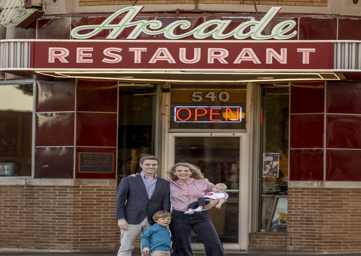 The Arcade Restaurant Carries Four Generations of Memphis History