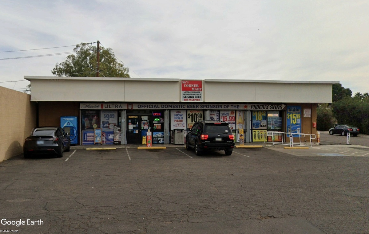 Meadows Mart Planning to Open in North Phoenix