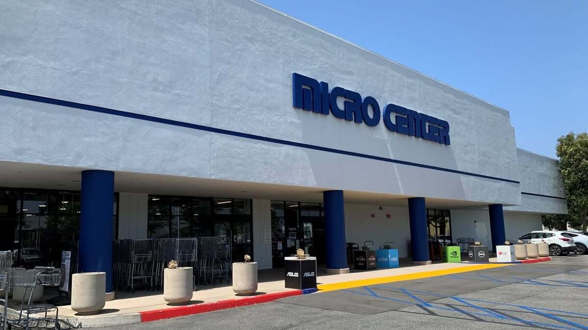 Micro Center to celebrate grand reopening of flagship Columbus store.