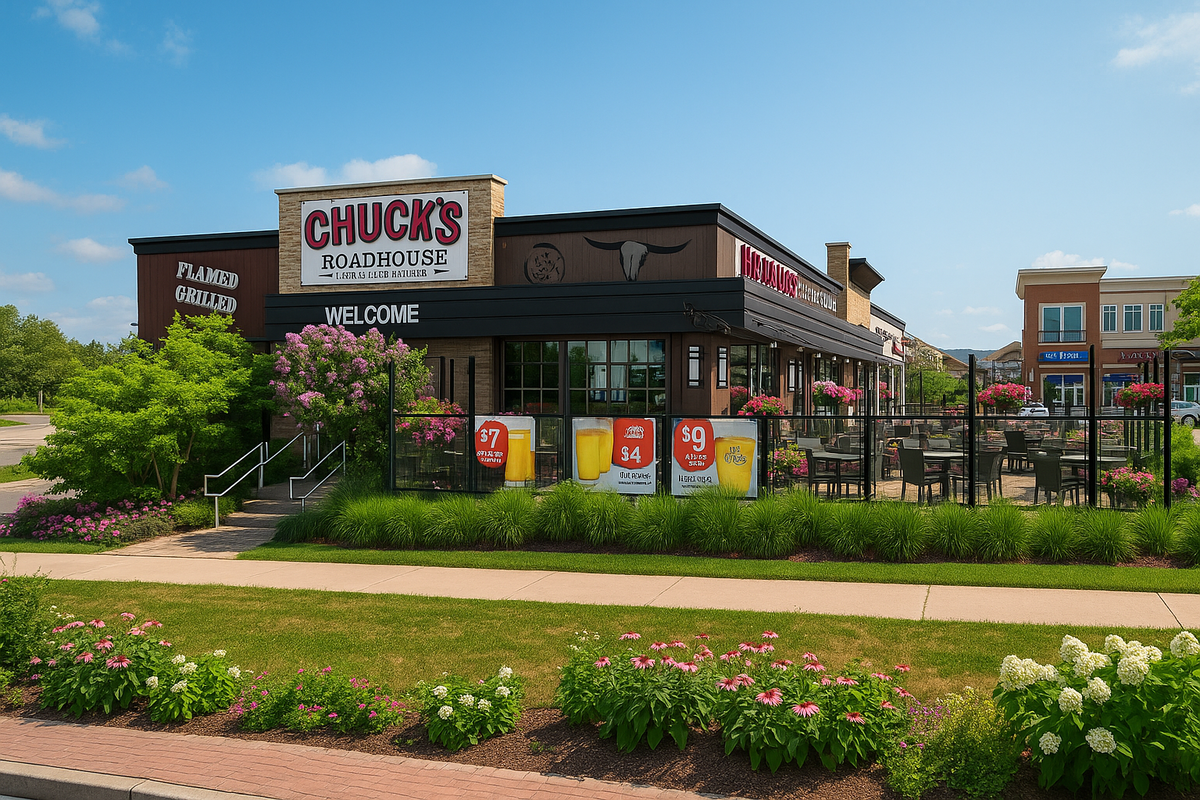 Chuck’s Roadhouse Bar and Grill Expanding to Waterdown