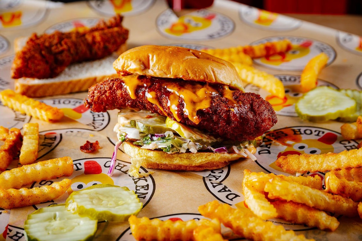Dave’s Hot Chicken Coming to Chula Vista’s Plaza 655