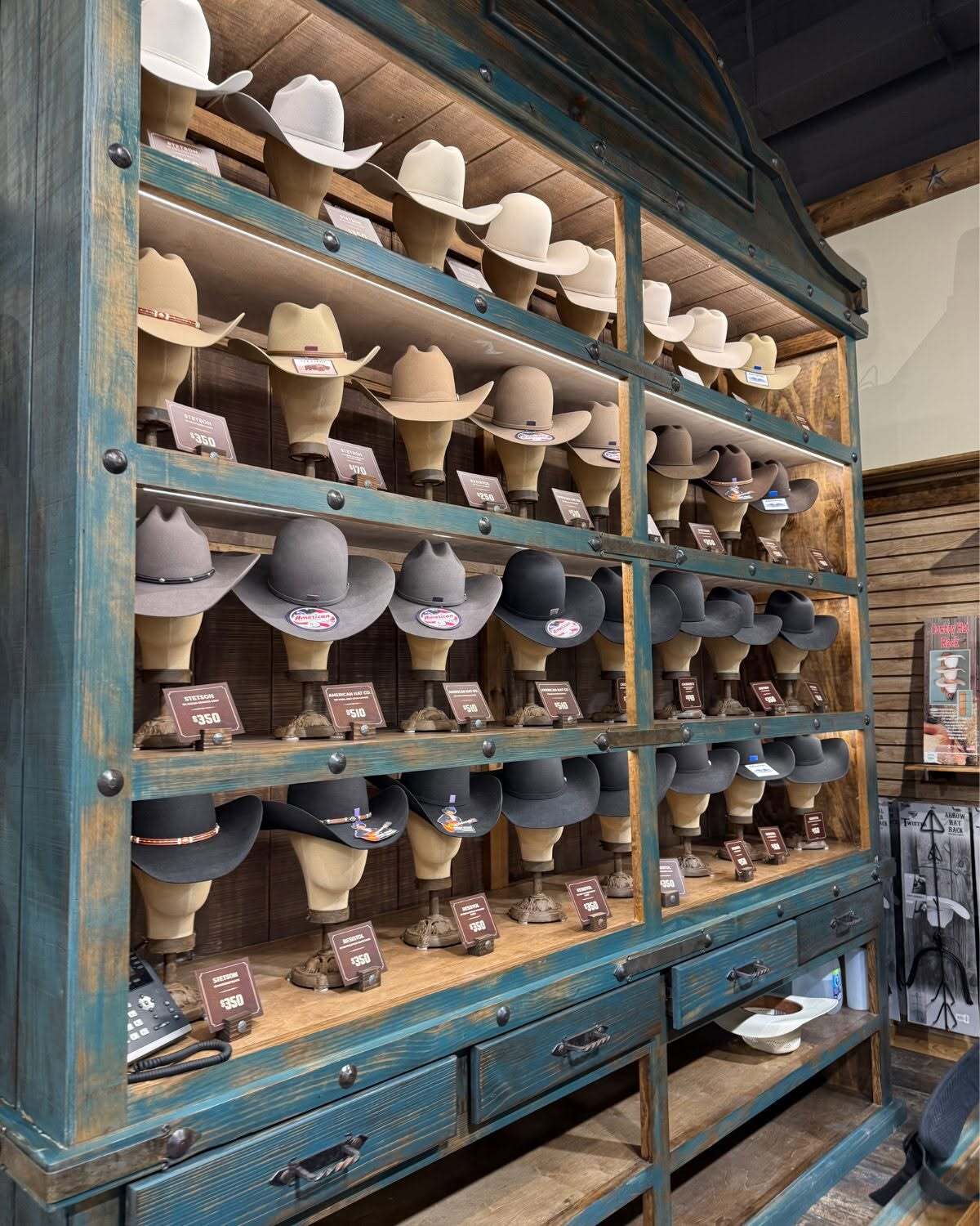 Cavender’s Planning Three New Stores Across Phoenix Area