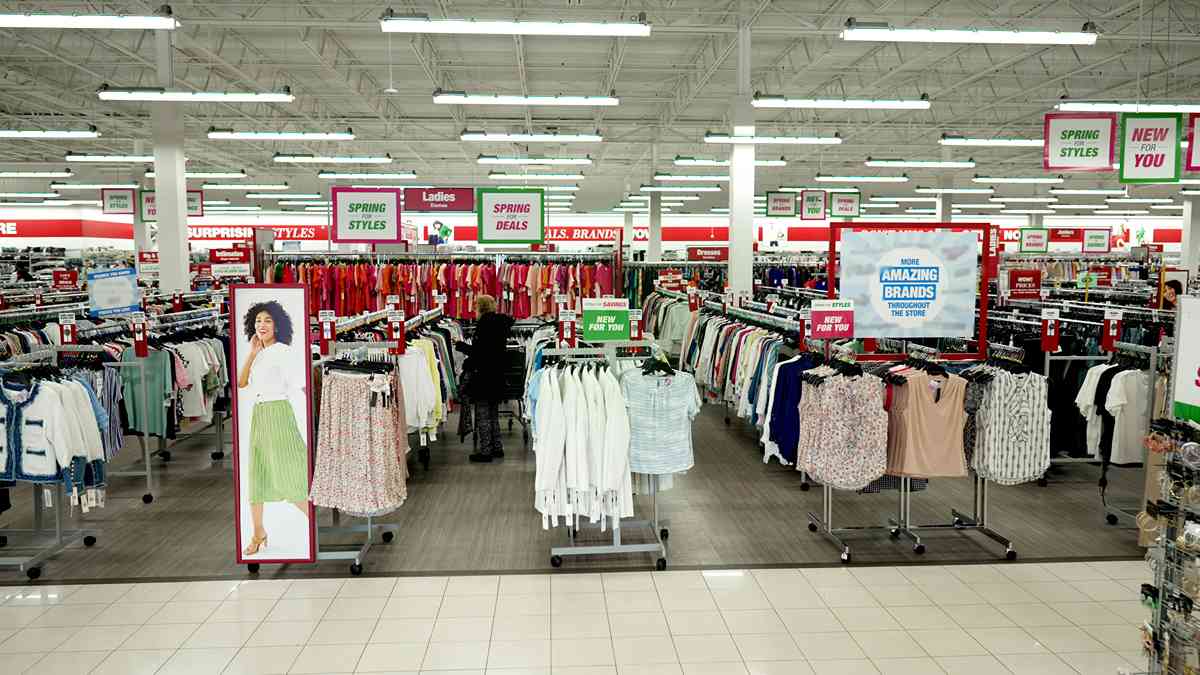 Burlington is opening its 129th store in Florida.