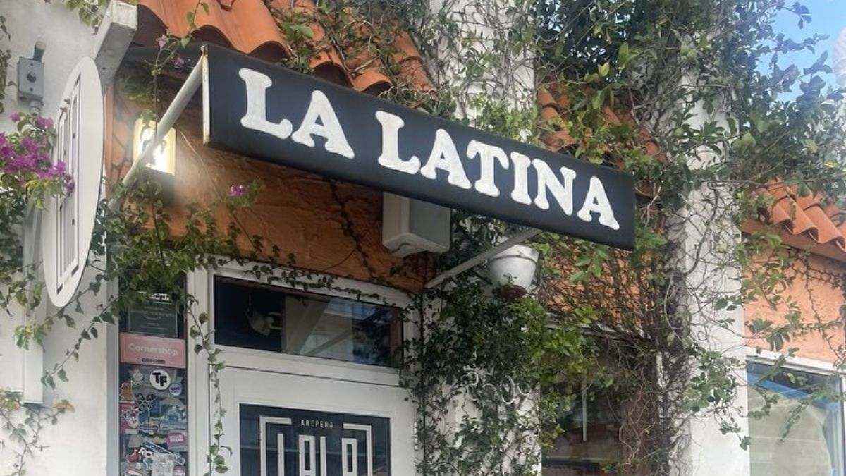 La Latina storefront image