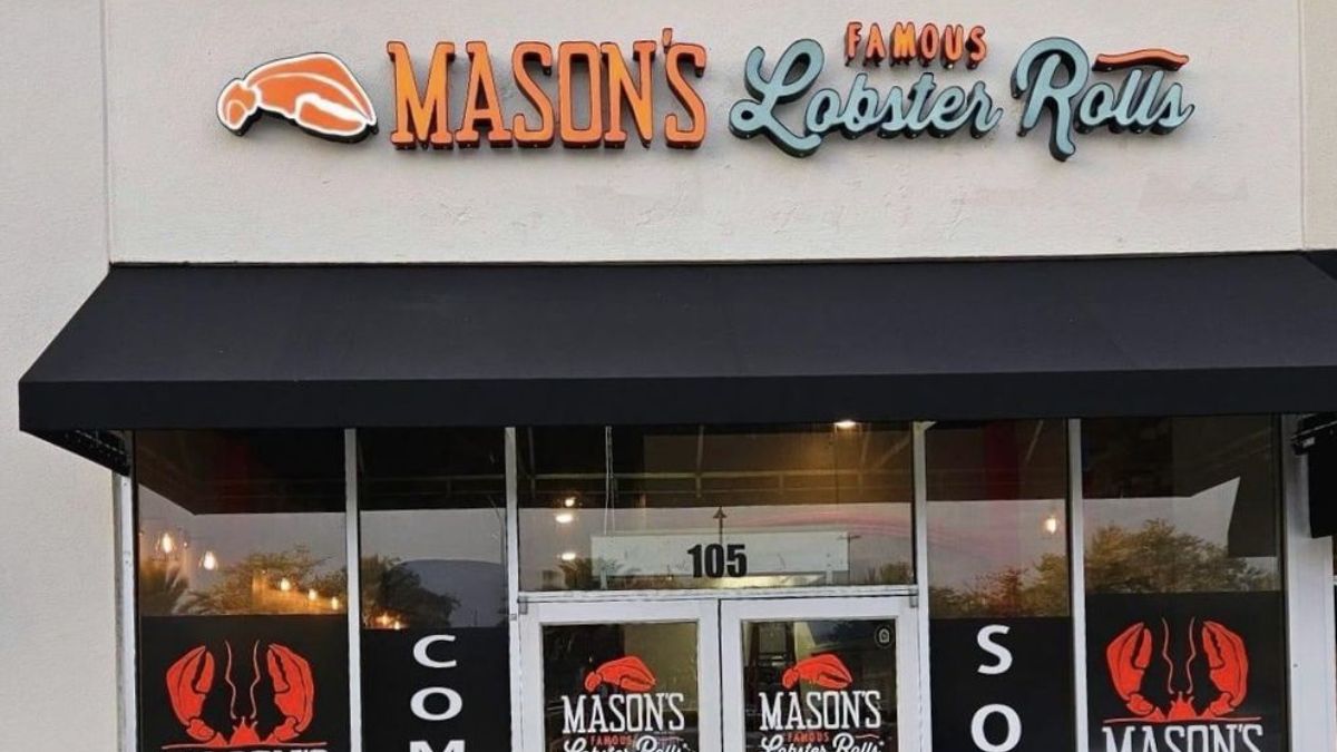 Mason’s Famous Lobster Rolls storefront image