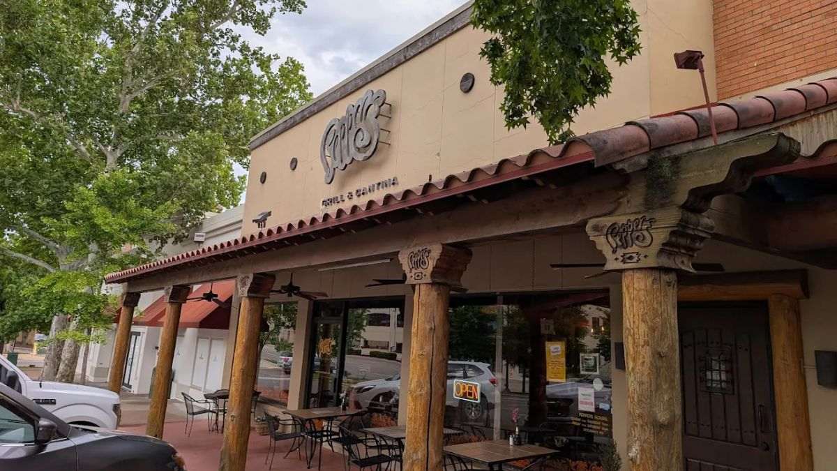 Pepper Grill and Cantina Tulsa storefront image
