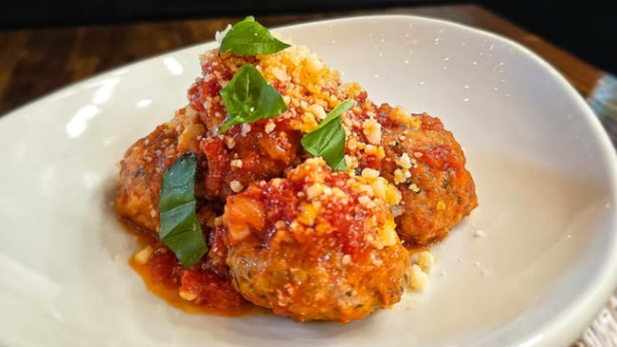 Gallicchio’s Market & Eatery Sets Fall Opening on Person Street