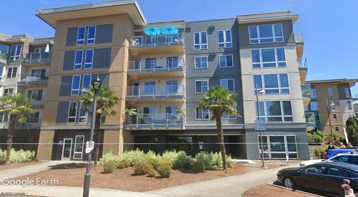A New Bar Called J Seven Is Filing In on Hayden Island