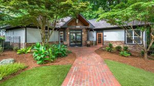 Sale of The Bowie in Sandy Springs arranged by Newmark.