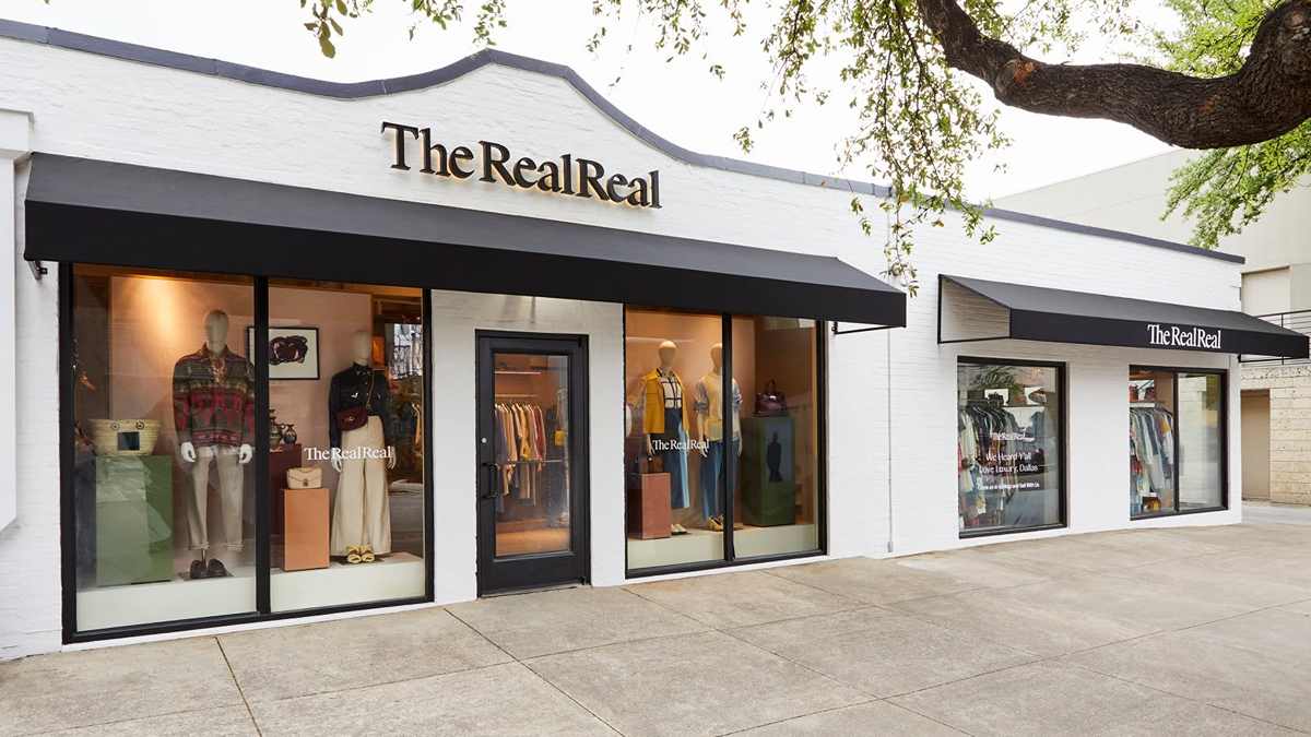 The RealReal to open in Glendale.
