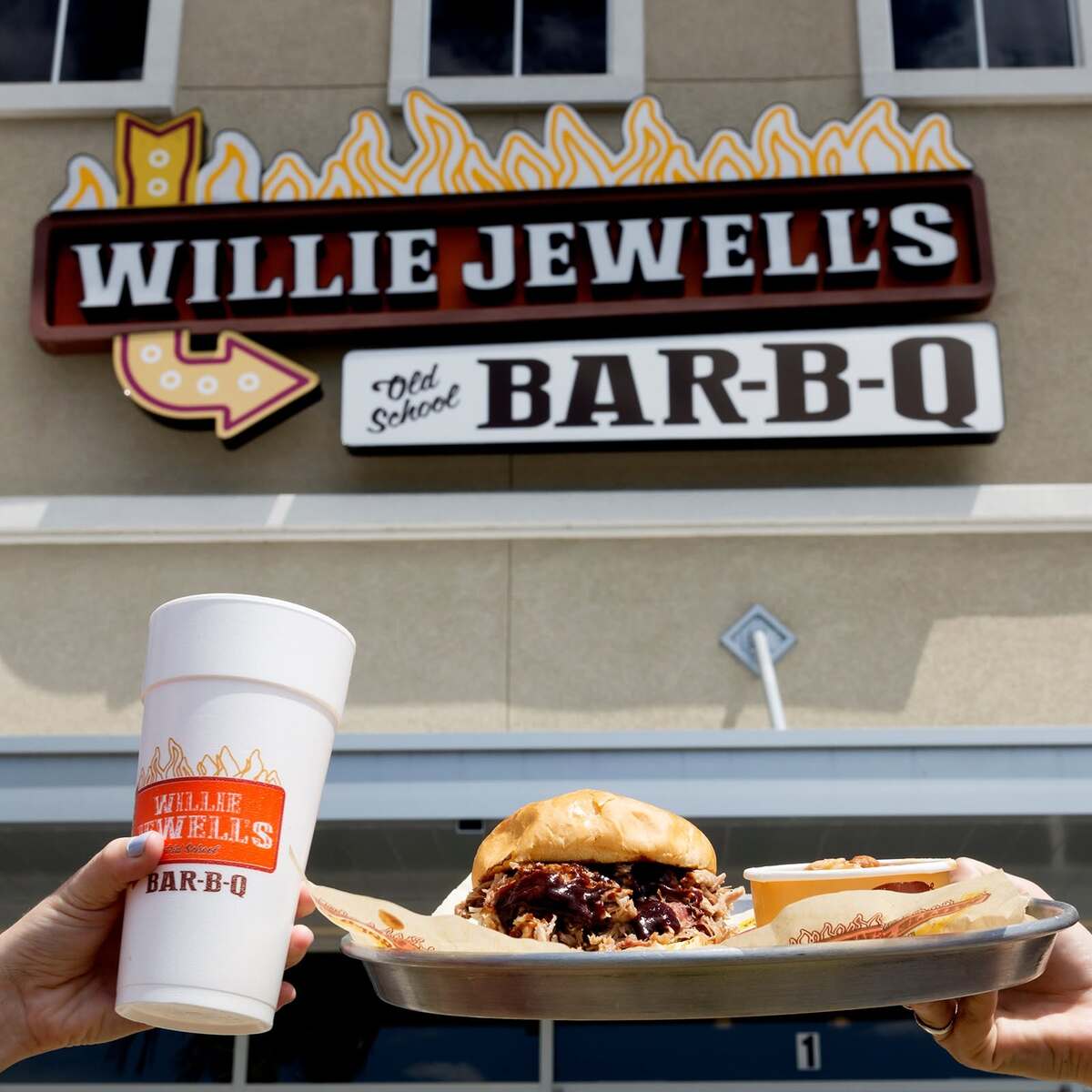 Willie Jewell’s Old School Bar-B-Q Coming to Jacksonville International Airport
