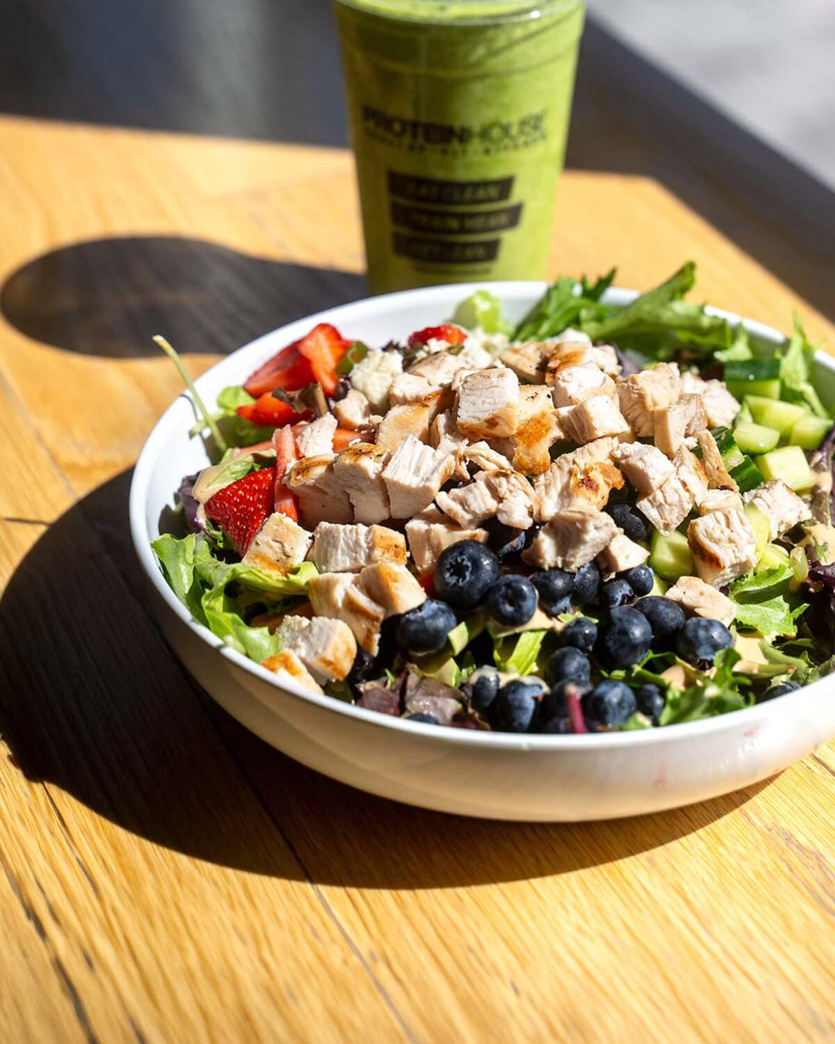 ProteinHouse Signs Lease for Queen Creek Location