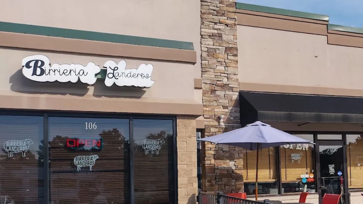 Birrieria Landeros restaurant image