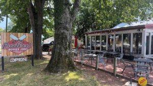 Brothers' Burger Joint storefront image