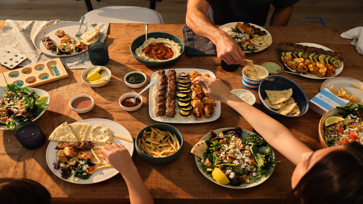 Luna Grill Opens Fourth Arizona Restaurant in North Phoenix