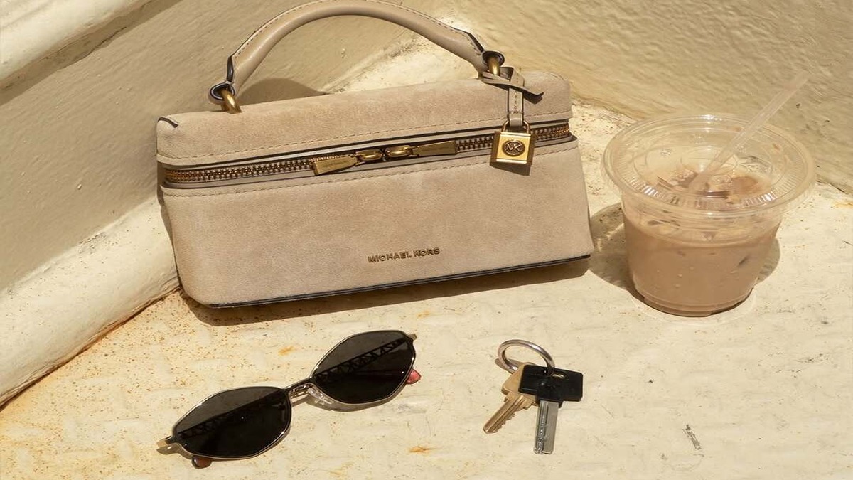 Michael Kors Outlet Coming To The Outlets At Orange