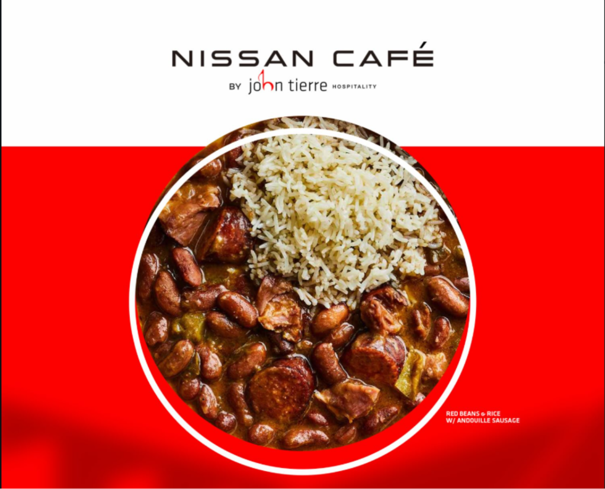 Nissan Cafe Pulling into Jackson