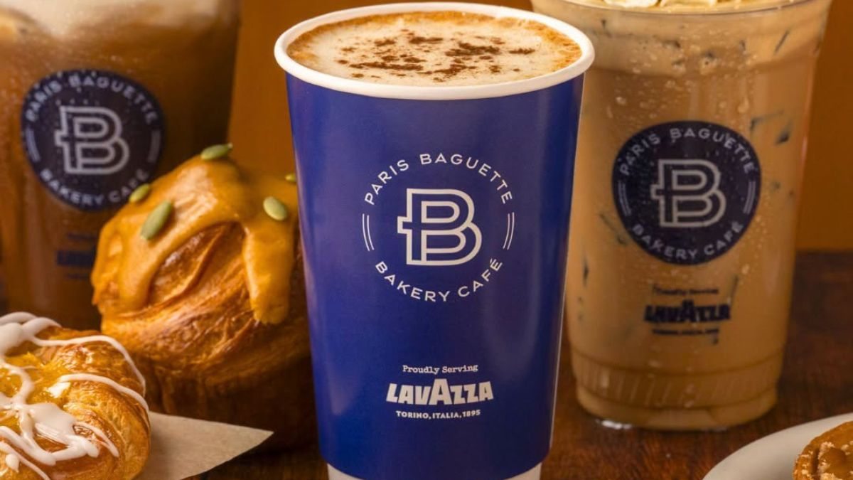 This image show items offered by Paris Baguette
