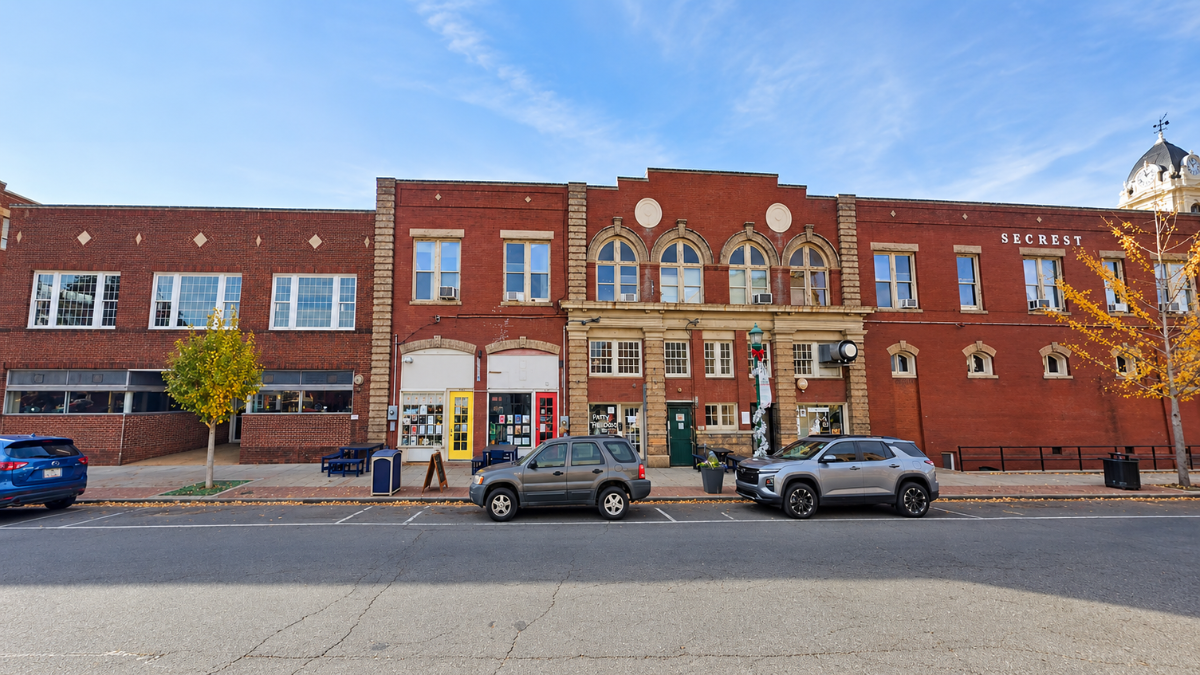 Barefoot Juice Co. Brings a Fresh Grab-and-Go Concept to Downtown Monroe